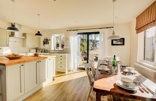 Salthouse House | Marsh View