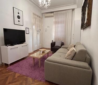 Kosancicev Venac Apartment | Marshal Urban Downtown apartment