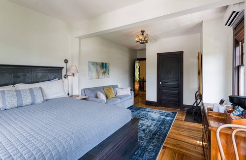 Marshall Cabin | Marshall Inn Riverview Guestroom, Walk Downtown