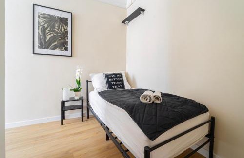 Terezvaros Apartment | Marton's Dessewffy Apartments