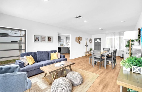 Poinciana Park House | Marvellous Downtown FLL 3BR2BA Patio+BBQ+AC+Wifi