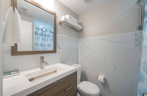 Southwest Orlando Villa | Marvelous Resort Condo w/ Heated Pool and a View!