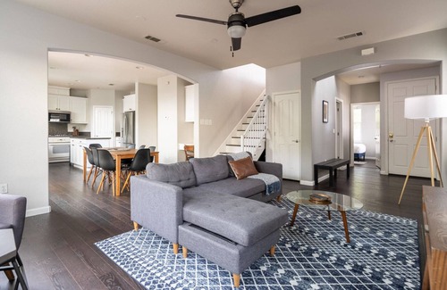 San Ramon House | Marvelous San Ramon 4BR w/Patio, nr Sports & Playgrounds, by Blueground