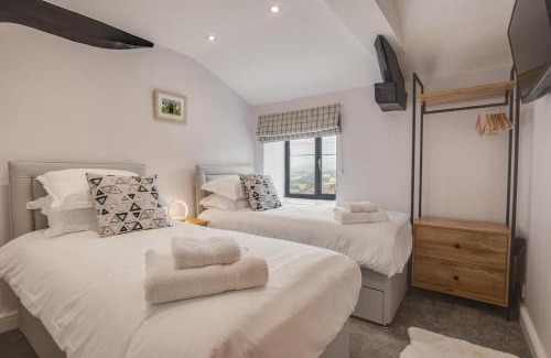 Burtersett House | Mary End