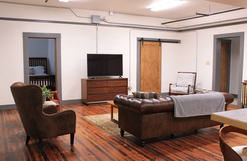 Dillon Apartment | Mary Innes Lofts #1, Dillon, MT - 1BD