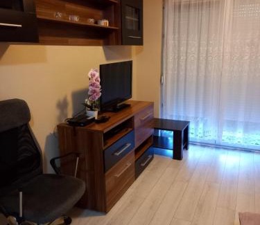 New Belgrade Apartment | MaryAnne