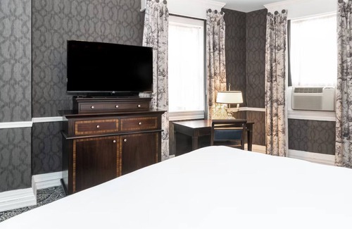 Historic District Hotel | Maryland Inn Suite at Historic Inns of Annapolis, Pet-friendly