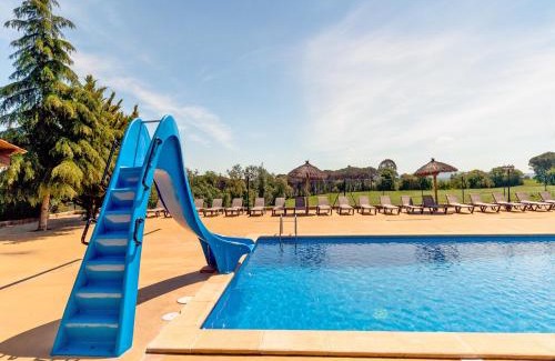 Riudarenes Villa | Mas ca l'estrada