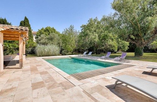 Bedarrides Bed & Breakfast | MAS de la Souvine