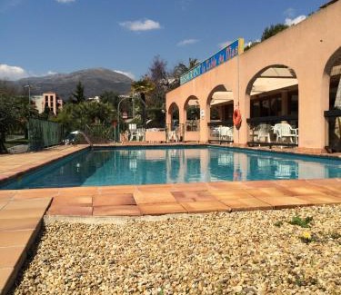 Vence Hotel | Mas de Vence - Hotel-Restaurant