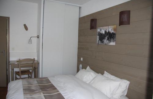 Saintes-Maries-de-la-Mer Hotel | Mas Des Salicornes