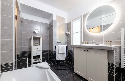 Antibes City Centre Hotel | Mas Djoliba