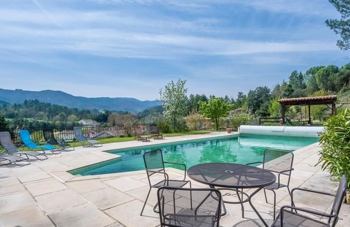 Lalevade-dʼArdeche Villa | Mas La Levade at Auvergne-Rhône-Alpes