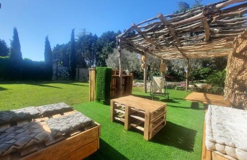 Pujaut House | Mas" La Maison de mon Père " Proche AVIGNON à PUJAUT
