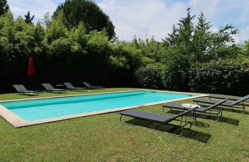 St.-Remy-de-Provence Apartment | Mas la Pauline Gîtes de Charme & Roulotte