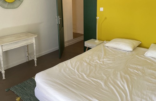 Saint-Paulet-de-Caisson Other | Mas Olivier in Pont-St-Esprit with swimming pool, 8 people and 4 bedrooms