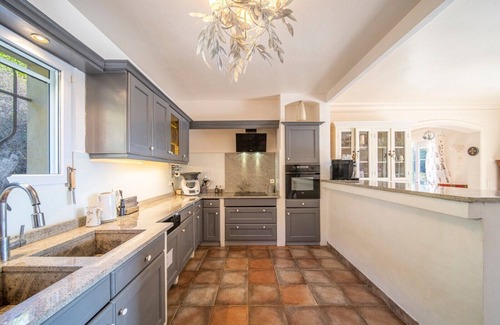 Le Rouret Villa | Mas Provençal With Sea View Swimming Pool (Boat Option - July only)