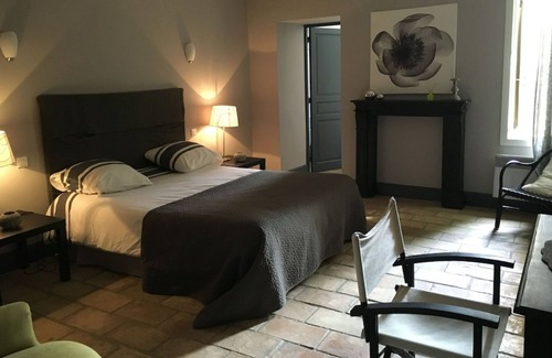 Vic-la-Gardiole House | Mas up to 16 people with swimming pool, quiet 6 km from the sea
