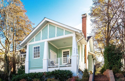 Taylor Run House | Masonic View House- Alexandria City, near Metro & Old Town, Spacious 5 bedroom
