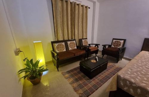 Sualkuchi House | Masruka- The Hidden Nest