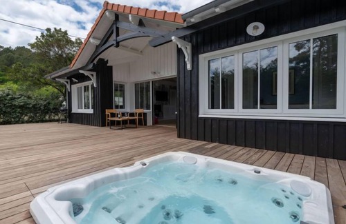 Lacanau House | Massawipi Lodge by Interhome