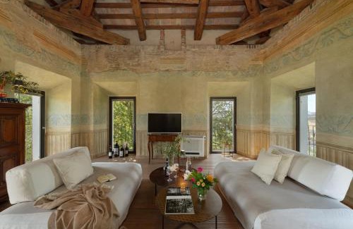Historic Centre House | Massimago Wine Tower