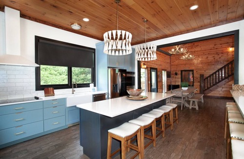 Pittman Center Cabin | Massive 6BR Mountain Home Views Pool and Double Hot Tubs