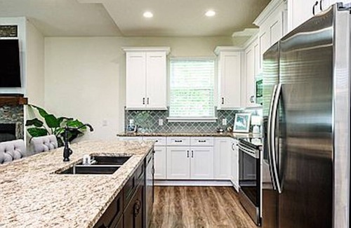 Avalon by the Sea House | Master on 1st Floor! Stylish Beach House Steps From Ormond Beach & near Daytona