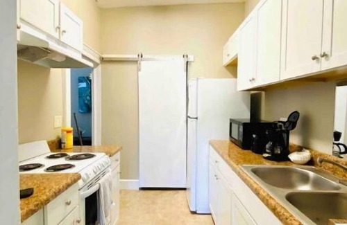 Augusta House | Master’s on Central