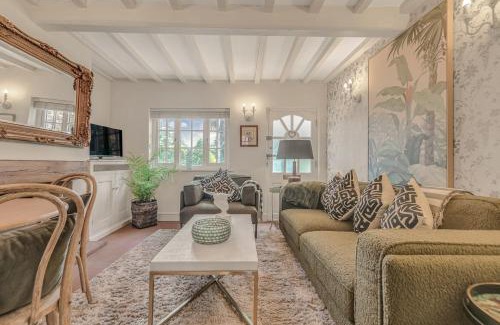 Quorn House | Matchstick Cottage