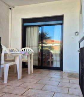Toroni Apartment | Mateja's Maisonette