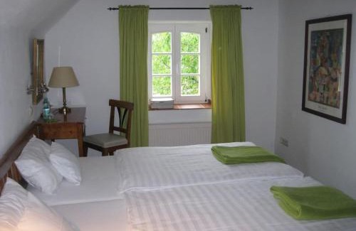 Pomster House | Maternushof
