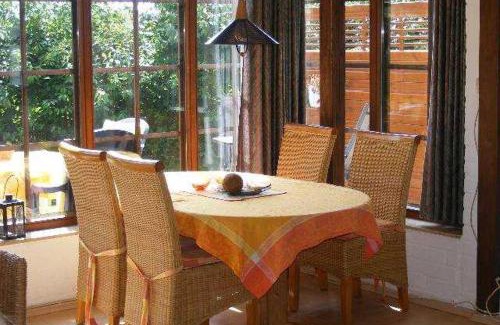 Goting House | Matthias, Bungalow