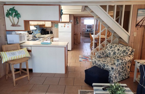 Ocean City House | Mature adults and families 25+ older