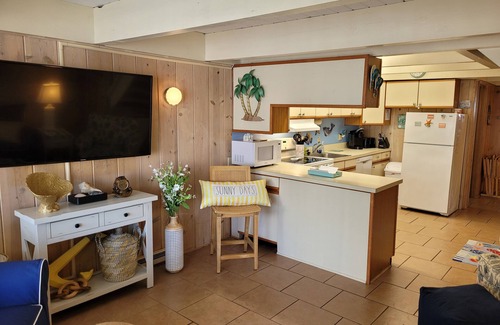 Ocean City House | Mature adults and families 25+ older