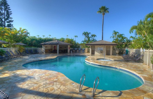 Kihei Condo | Maui Banyan T-305A | Steps From All the Fun!