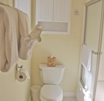 Kahana Bed & Breakfast | Maui Beach House B & B