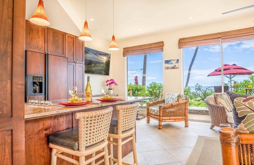 Kihei Condo | Maui Stunning Beachfront Luxury Ground Floor with A/C. *Nani Kai Hale 101*