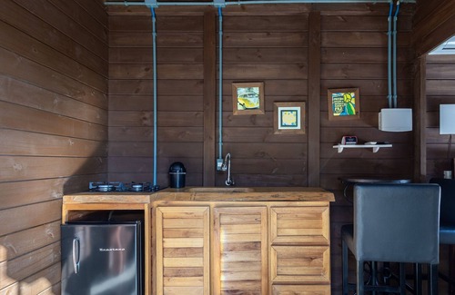 Jurere Ski Chalet | MAV Chalés Rusticos vista parcial do Mar