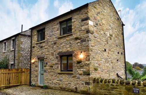 Giggleswick House | May Cottage - Uk12970