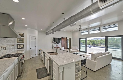May House | May Ranch Retreat with Pool Outdoor Paradise!