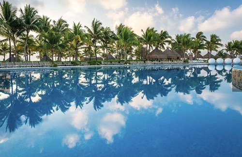 Villa Juarez Apartment | MAYAN PALACE TWO BEDROOM SUITE