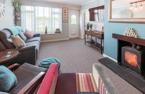 Crowle House | Mayglen