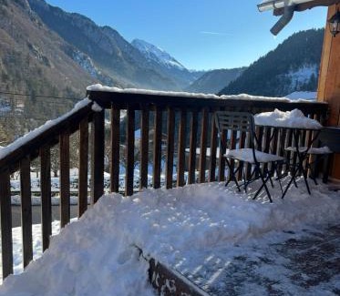 Bonnevaux Ski Chalet | Mazot delle Serra