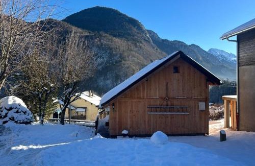 Bonnevaux Ski Chalet | Mazot delle Serra
