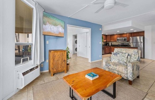 Kihei Condo | MB P301 Remodeled 2BD Condo Across Beach Pool AC