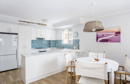 Mollymook Beach House | McGrath welcomes you to Mollymook Sands 10 Mollymook