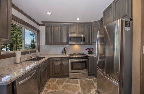 Tahoma House | McKinney Cove by Hauserman Rentals