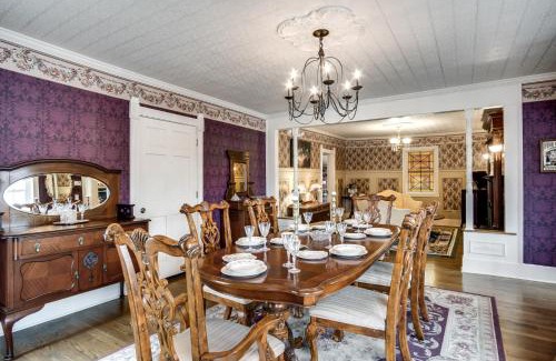 Franklin House | McTernan Manor