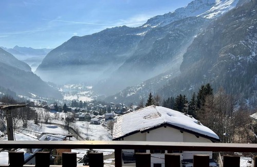 Paquier Apartment | MCX Vacation Rental - Luce delle Alpi, Family Apartment Duplex a Valtournenche, nel pittoresco villaggio Bringaz